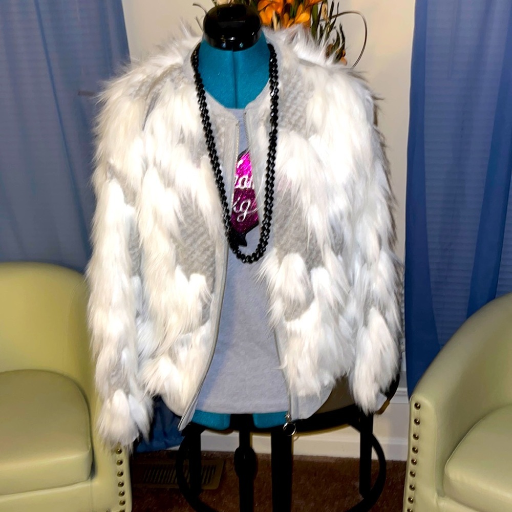 Zara | White & Gray Faux Fur Bomber Jacket​